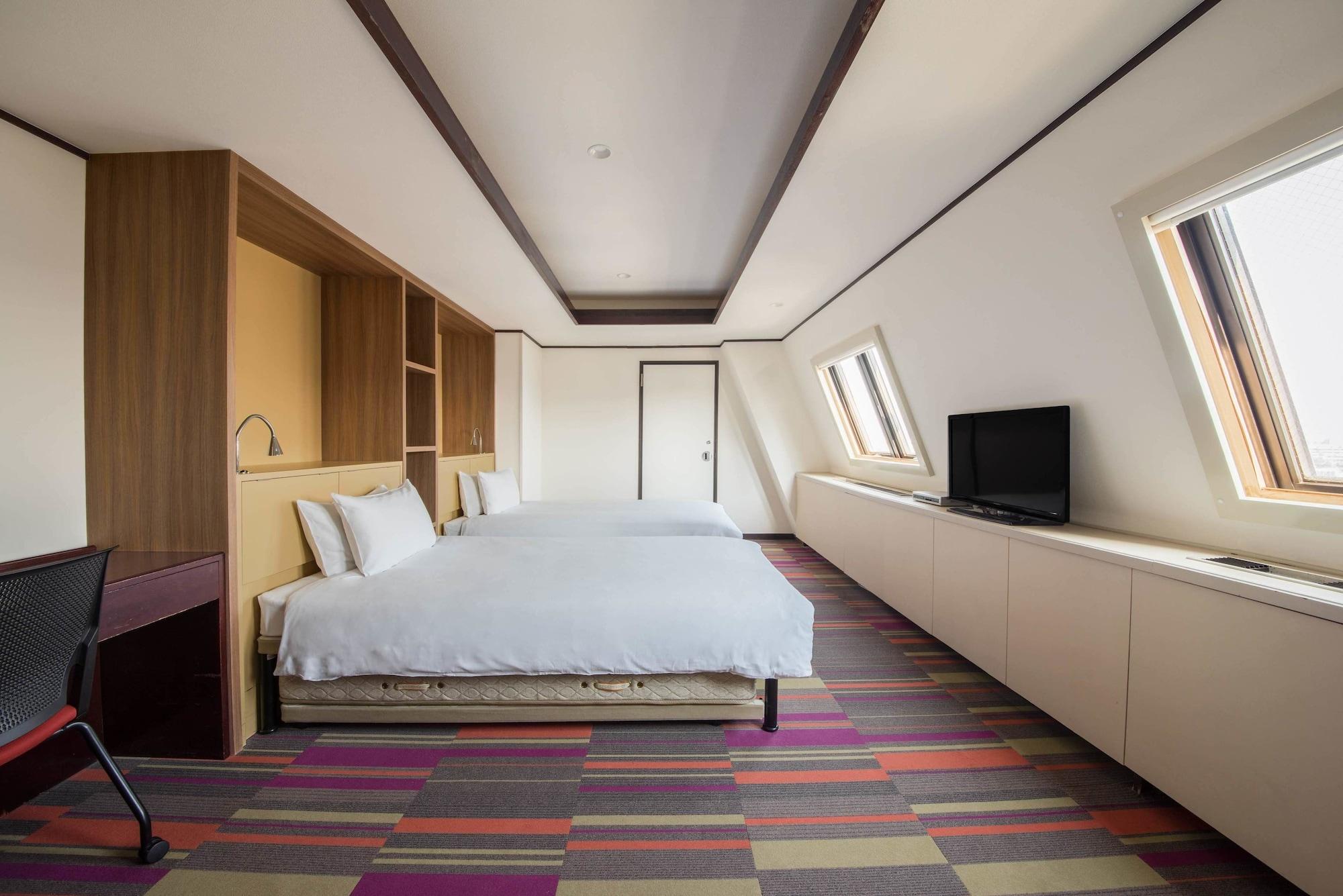 The B Sangenjaya Otel Tokyo Dış mekan fotoğraf